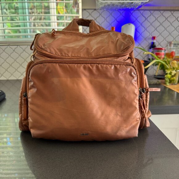 Caraa Diaper Bag - Picture 1 of 7